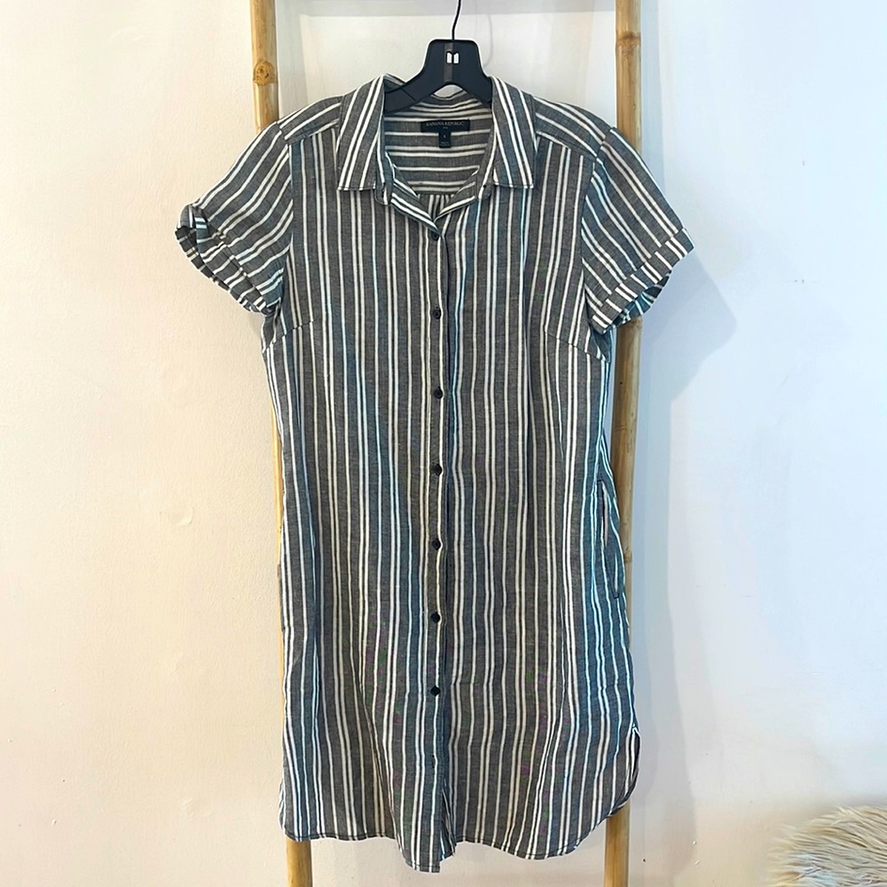 Banana Republic Linen cotton striped button down dress with buttons and pockets